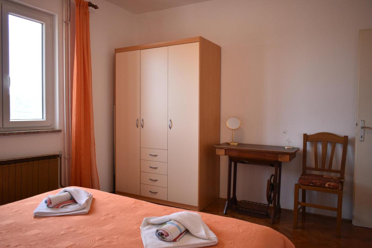 Apartmani Grejs ラビン エクステリア 写真